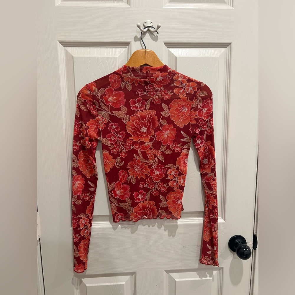 Floral sheer top 🌺